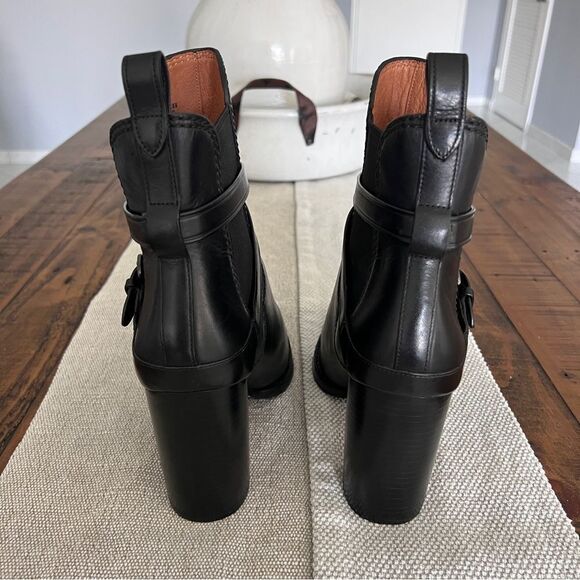 COACH Jackson Leather Ankle Boots
Size 10 - Picture 5 of 10